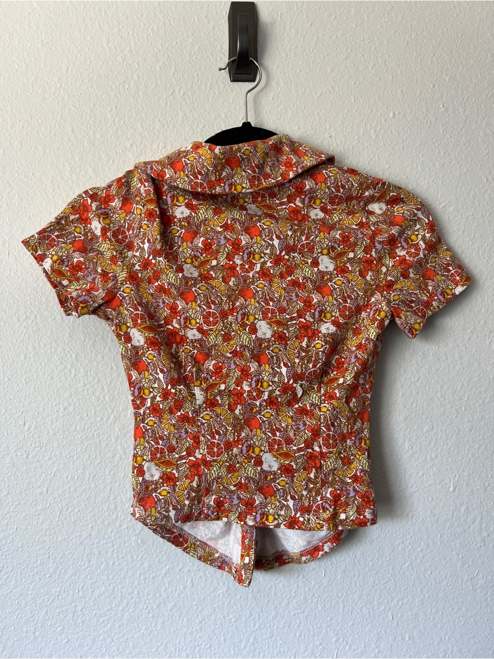 Maeve Orange Floral Ruched Button-Front Short Sleeve Top - Picture 3 of 3